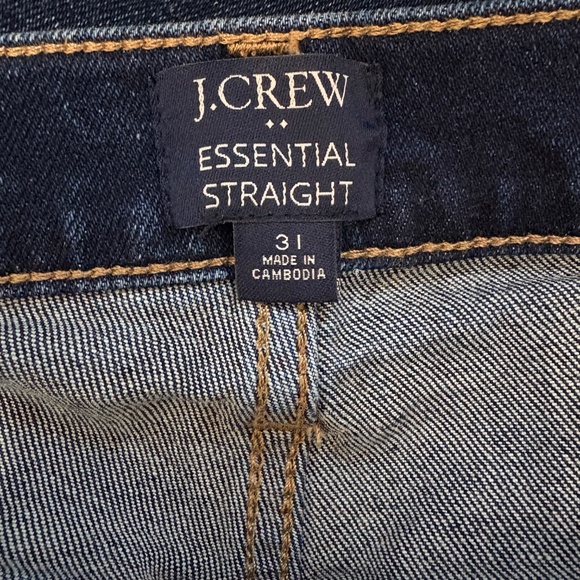 J. Crew Essential Straight Jean in All-Day Stretch -  Dark Indigo Rinse, 31 - Picture 8 of 9